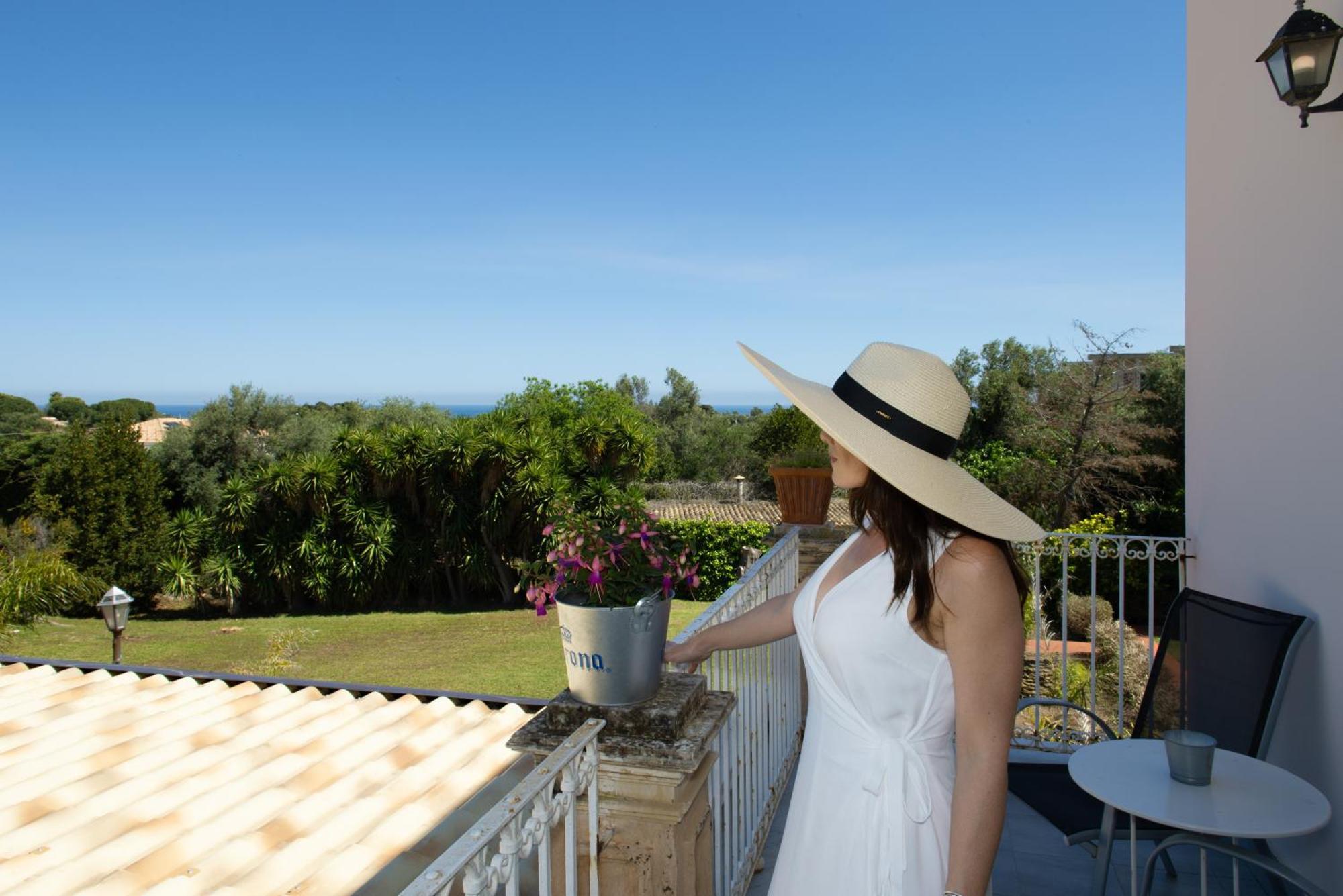 Isola Charm B&B - A Historic Villa Near Punta Del Pero Beach Syracuse Exteriér fotografie